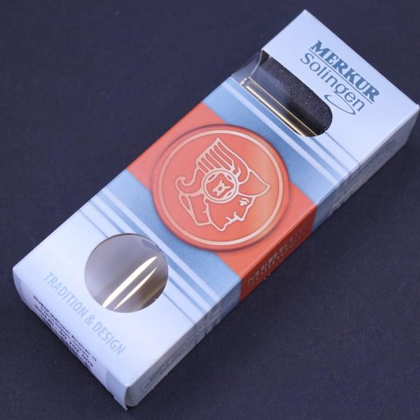 Merkur Futur Gold Plated Razor - Image 8