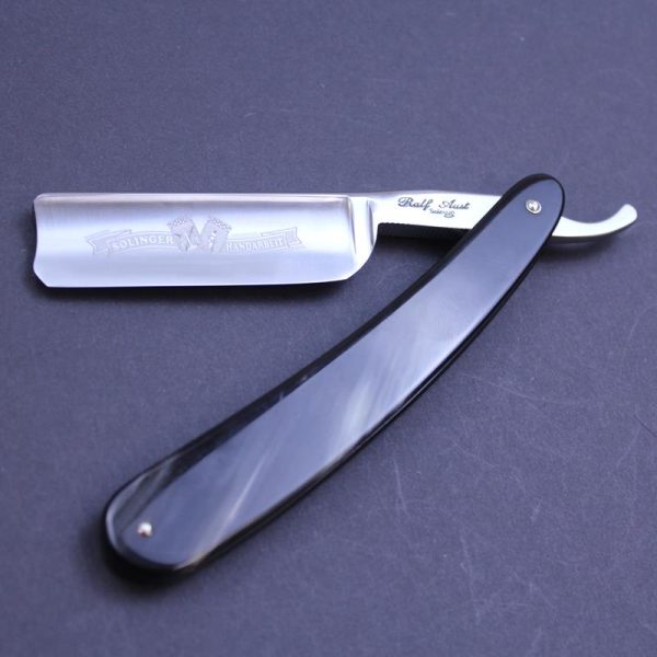 Ralf Aust 7/8 Horn Spanish Point Razor - Image 4