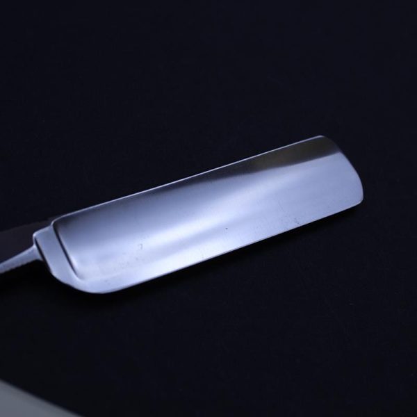 Vintage Ragg 6/8 Napoleon Razor - Image 6