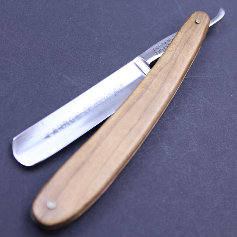 Vintage 5/8 Ford & Medley Arrow Razor - Image 14
