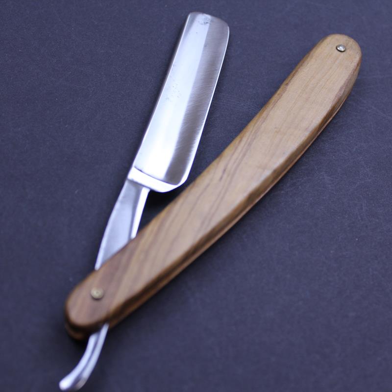 Vintage 5/8 Ford & Medley Arrow Razor - Image 15