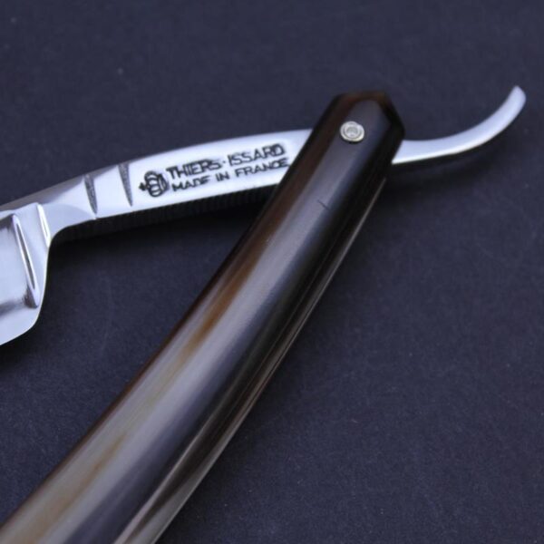 Pre-Owned-Bijou-de-France-Vendredi-Blonde-Horn