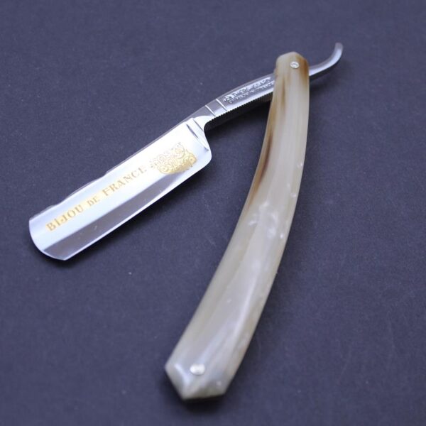 Pre-Owned Bijou de France Mardi Blonde Horn