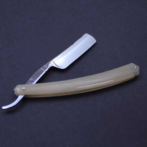 Pre-Owned Bijou de France Mardi Blonde Horn - Image 4