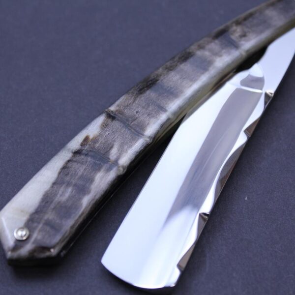 TI 6/8 Rams Horn Festonne Razor - Image 10