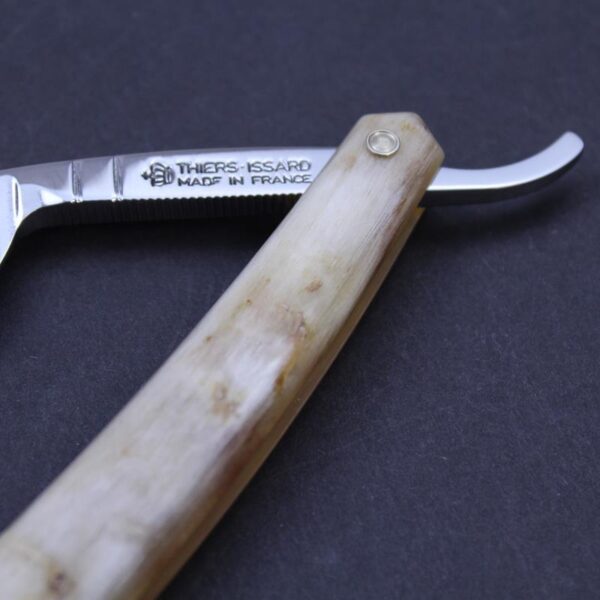 TI 6/8 Rams Horn Razor With Diamond Design - Image 3