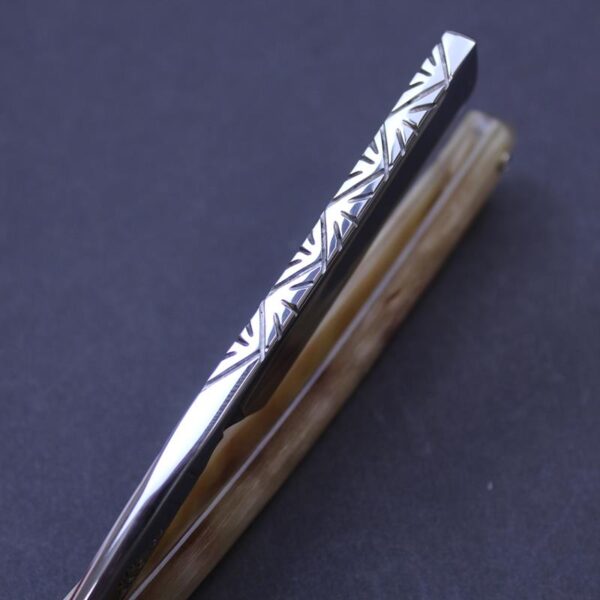 TI 6/8 Rams Horn Razor With Diamond Design - Image 5
