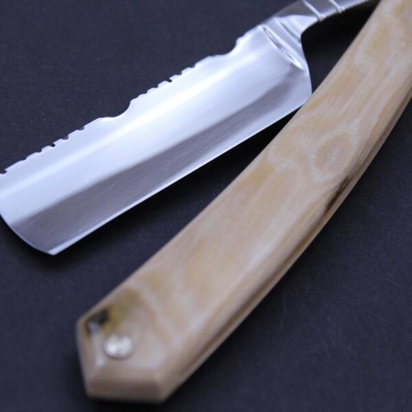 Thiers Issard Mammoth Ivory 6/8 Sun Design Razor - Image 4