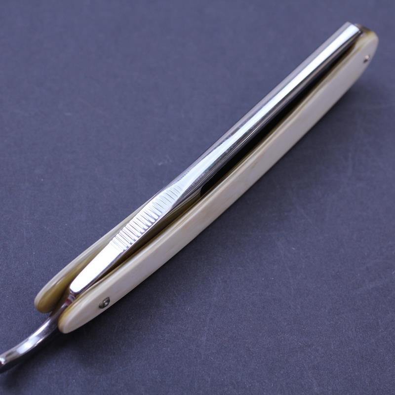 Ralf Aust 7/8 Horn Spanish Point Razor - Image 7