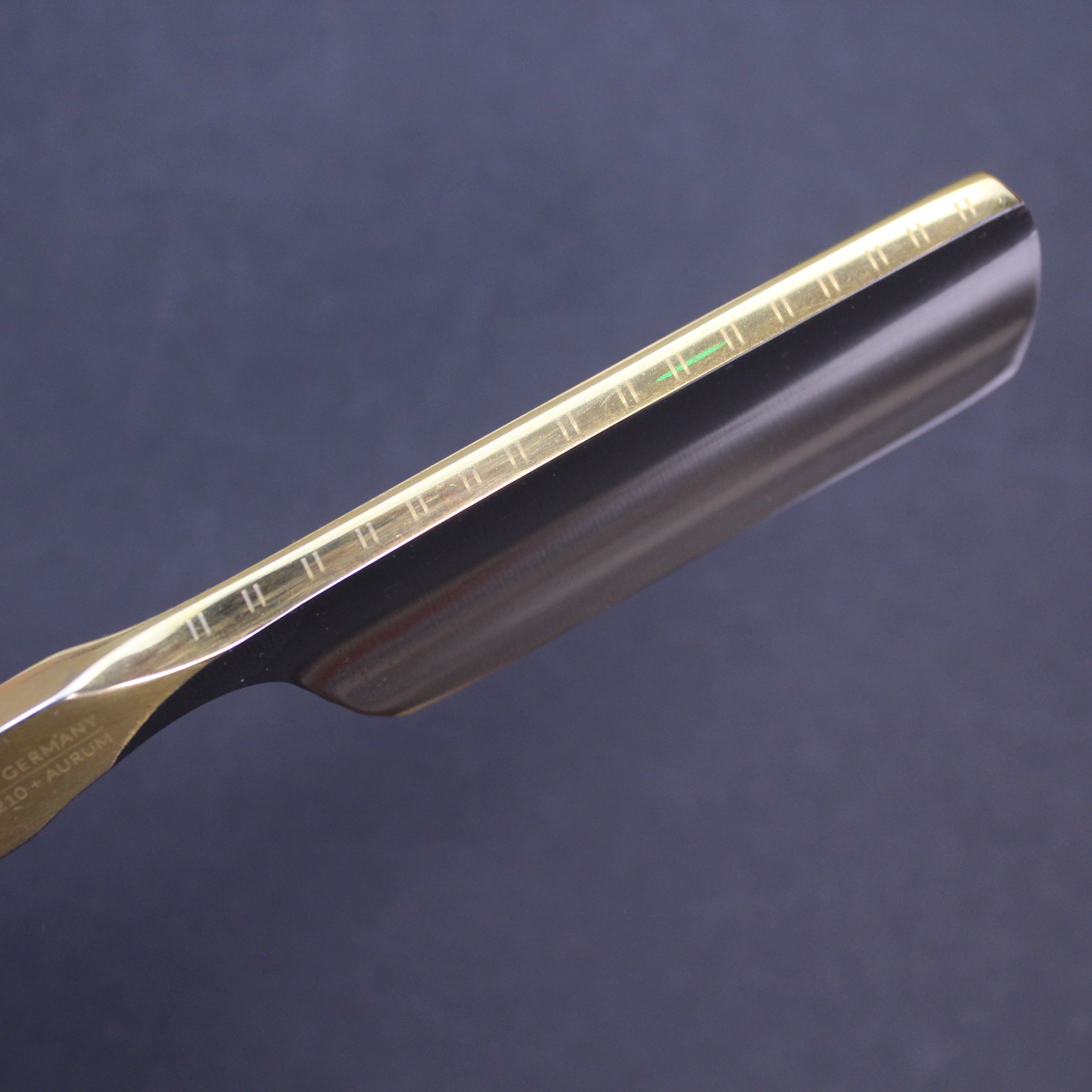 Pre-Owned Dovo Bismarck Ebony Razor - Image 5