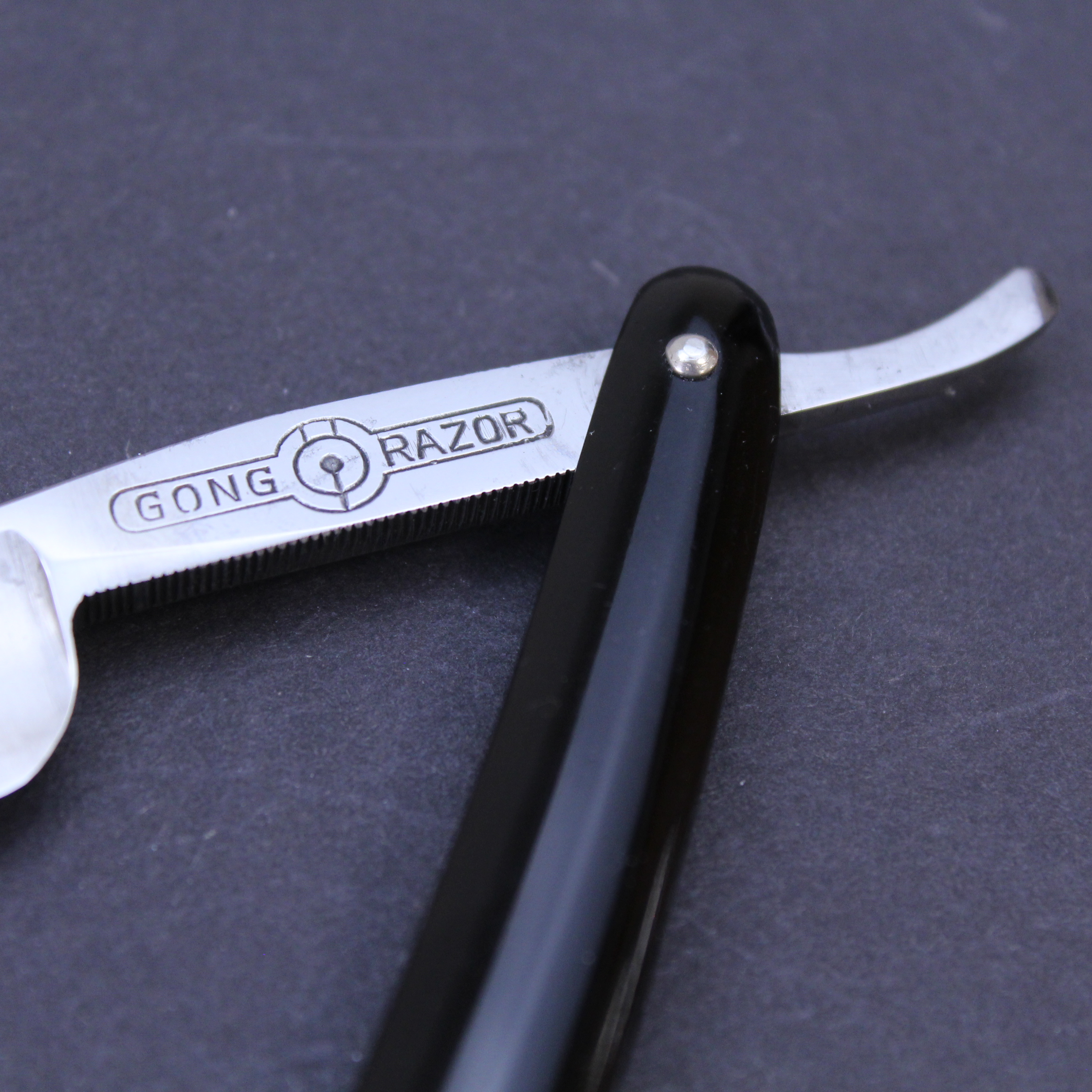 Vintage-5/8-ERN-Gong-Razor