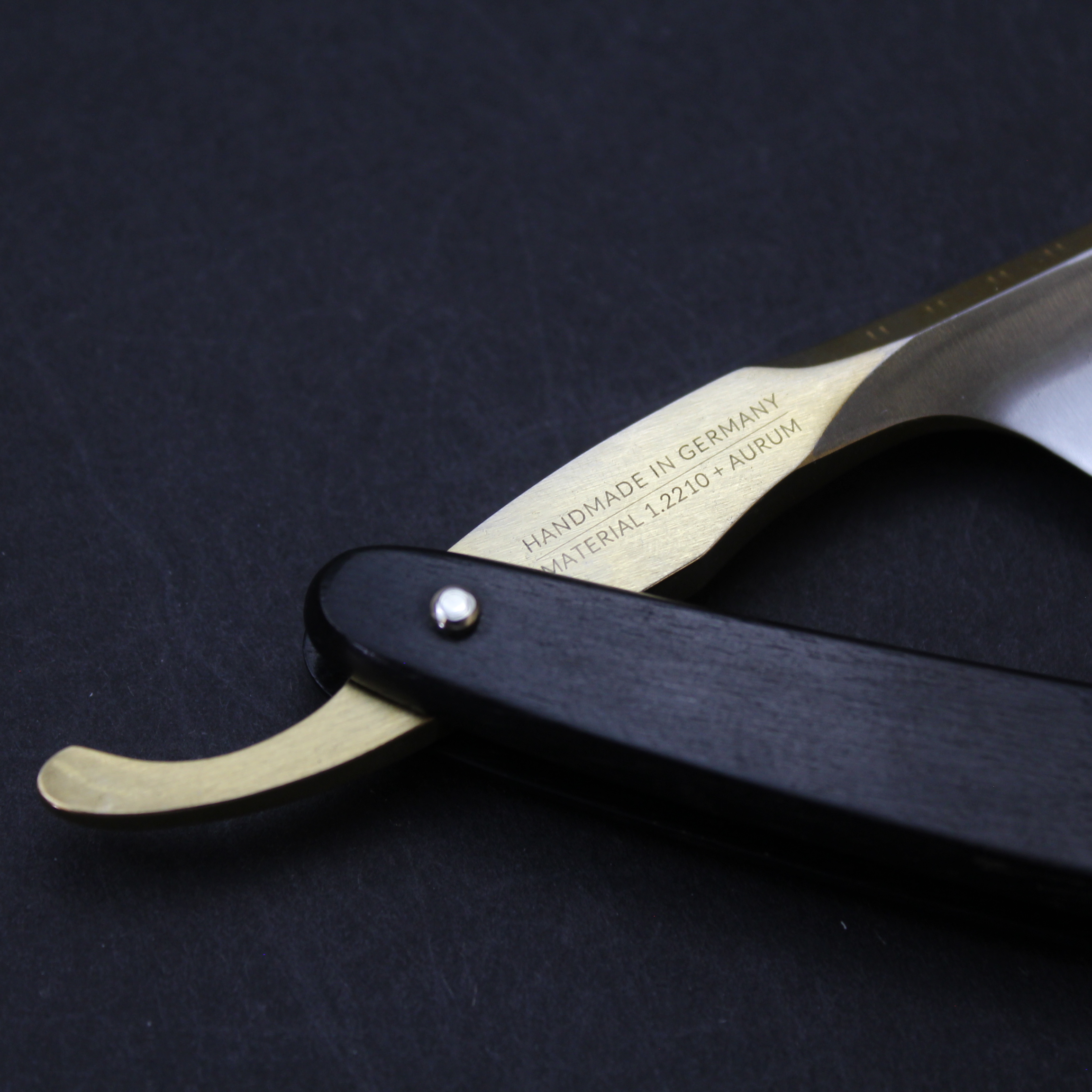 Dovo Bismarck Ebony Razor - Second - Image 3