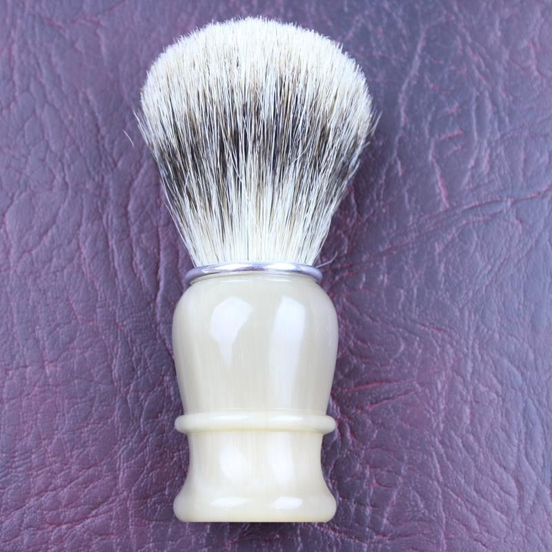 TI Silvertip Badger Blonde Horn Shave Brush