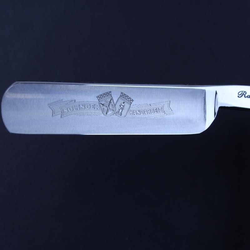 Ralf Aust 5/8 Razor with Inlaid African Blackwood Scales